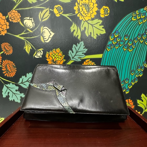 Vintage Bally Leather Clutch Crossbody Blitz Zipper Snakeskin 1970s - Picture 4 of 12